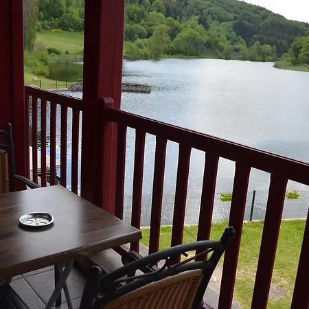 Le Des Moines Hotel Condat (Cantal)