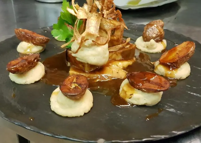 Le Des Moines Отель Condat (Cantal)